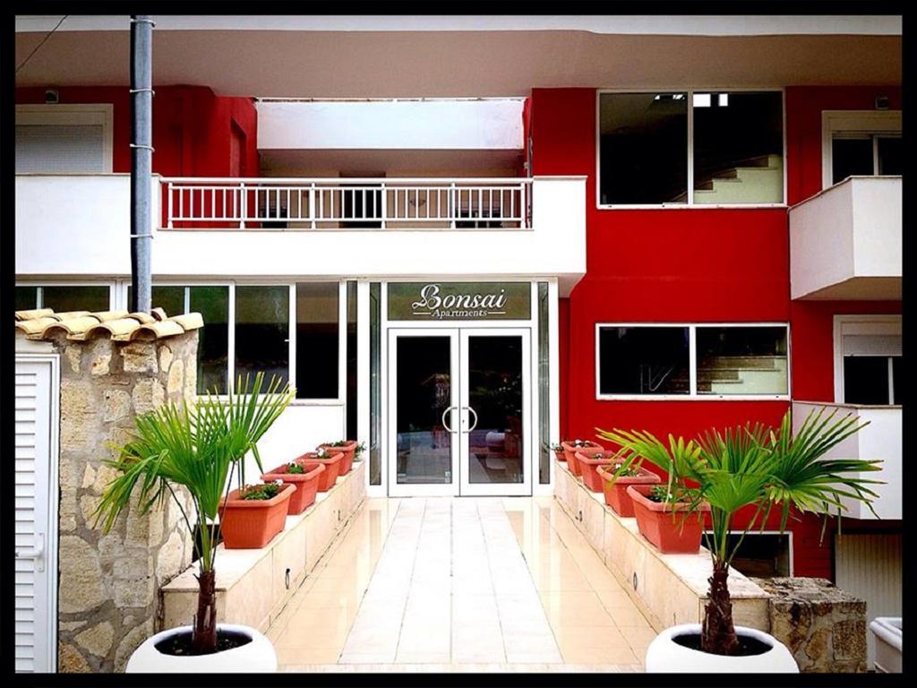 Bonsai Apartments Mola Kalyva Exterior photo
